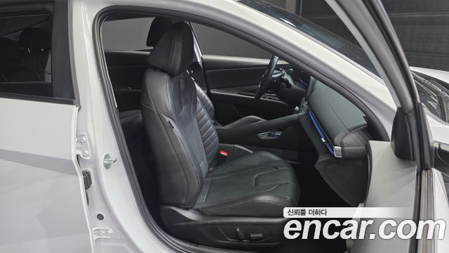 Hyundai Avante (CN7) 1.6 Inspiration 2023 — фото 12