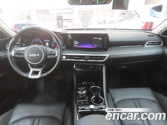 Kia K5 (III) 2.0 Prestige 2022 — фото 10