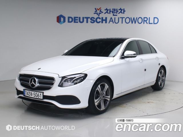 Mercedes-Benz E-Class (W213) E300 4MATIC Avnatgarde 2018 — фото 1