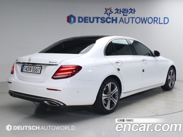 Mercedes-Benz E-Class (W213) E300 4MATIC Avnatgarde 2018 — фото 2