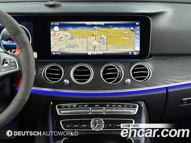 Mercedes-Benz E-Class (W213) E300 4MATIC Avnatgarde 2018 — фото 18