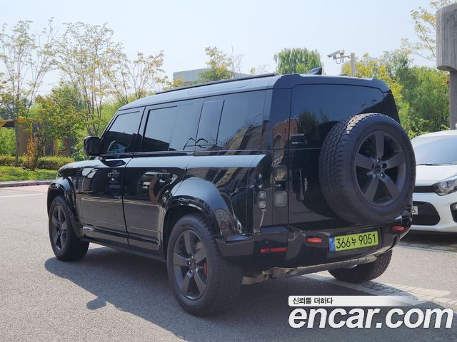 Land Rover Defender (L663) 110 P400 X 2026 — фото 3