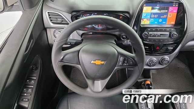 Chevrolet Spark LT 2019 — фото 13