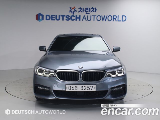 BMW 5 Series (G30) 530i xDrive M Sport Package Plus 2017 — фото 2