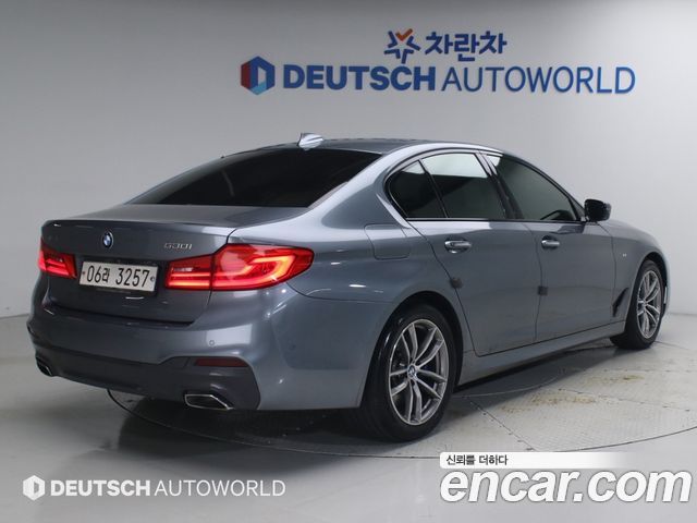 BMW 5 Series (G30) 530i xDrive M Sport Package Plus 2017 — фото 3