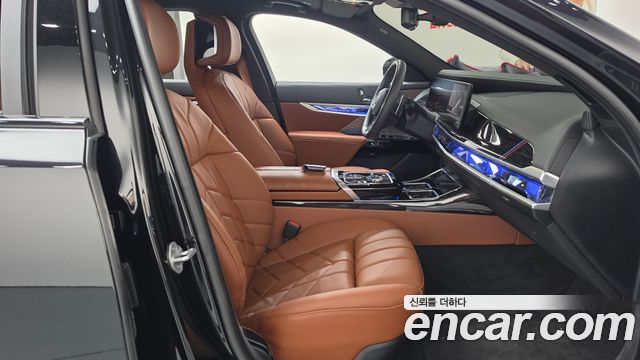 BMW 7 Series (G70) 740i xDrive M Sport 2025 — фото 11