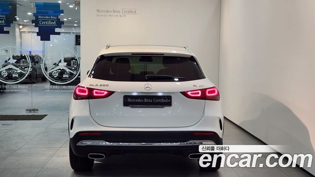 Mercedes-Benz GLA-Class (H247) GLA250 4MATIC 2023 — фото 5