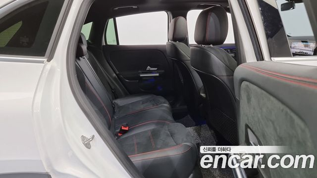 Mercedes-Benz GLA-Class (H247) GLA250 4MATIC 2023 — фото 10