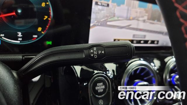 Mercedes-Benz GLA-Class (H247) GLA250 4MATIC 2023 — фото 15