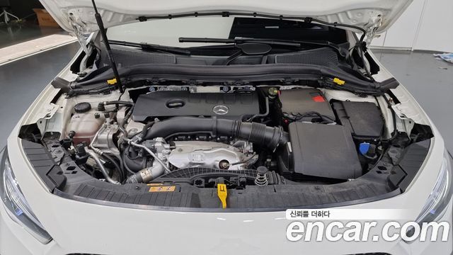 Mercedes-Benz GLA-Class (H247) GLA250 4MATIC 2023 — фото 20