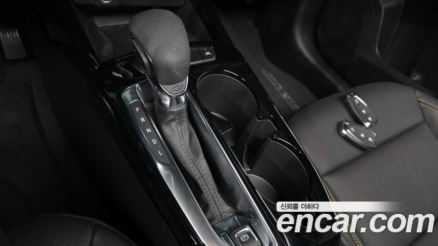 Chevrolet Trax Crossover 1.2 ACTIV 2025 — фото 9