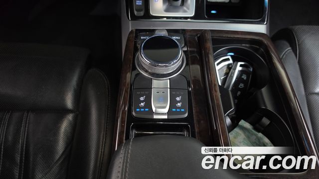 Genesis EQ900 3.3 T-GDI AWD Luxury 2016 — фото 9
