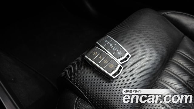 Genesis EQ900 3.3 T-GDI AWD Luxury 2016 — фото 19