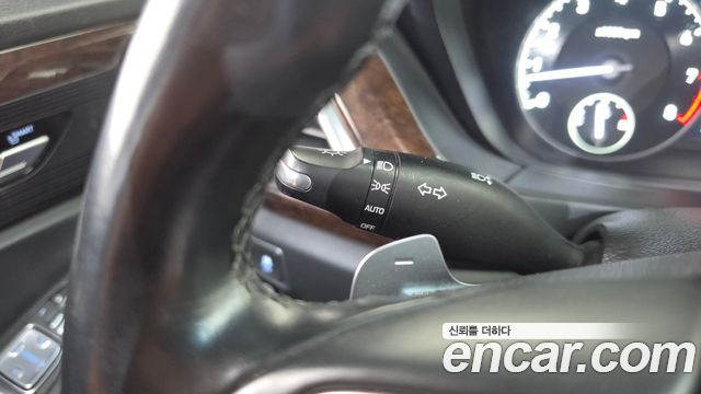 Genesis EQ900 3.3 T-GDI AWD Luxury 2016 — фото 37