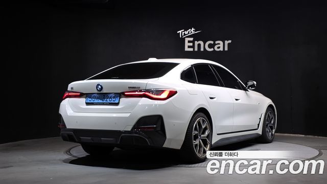 BMW i4 eDrive40 M Sports 2022 — фото 2