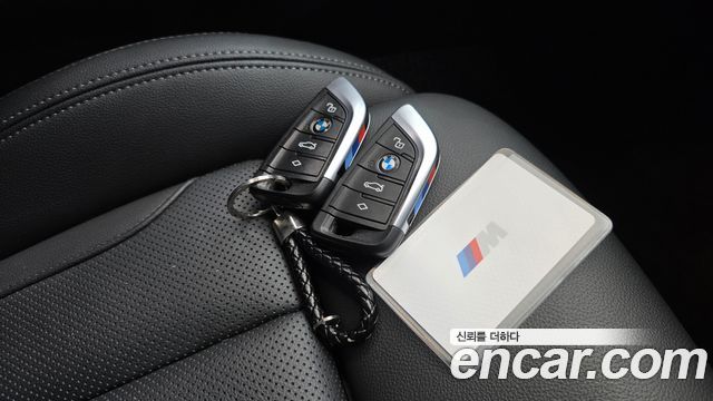 BMW i4 eDrive40 M Sports 2022 — фото 18