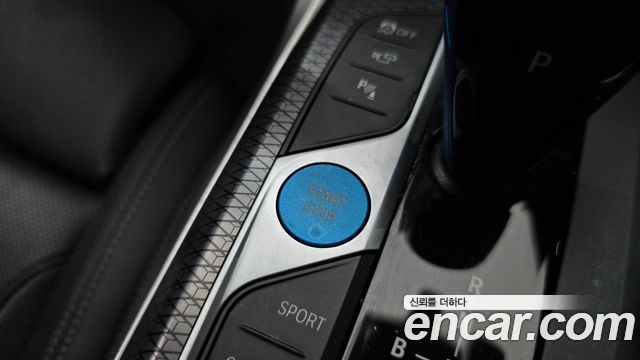 BMW i4 eDrive40 M Sports 2022 — фото 19