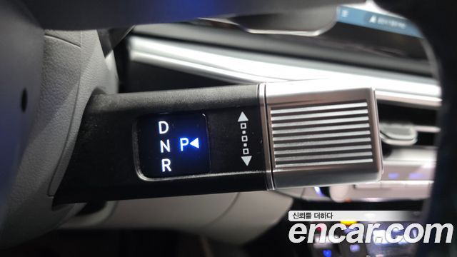 Hyundai Grandeur (GN7) 2,5 Gasoline 2WD Exclusive 2023 — фото 9