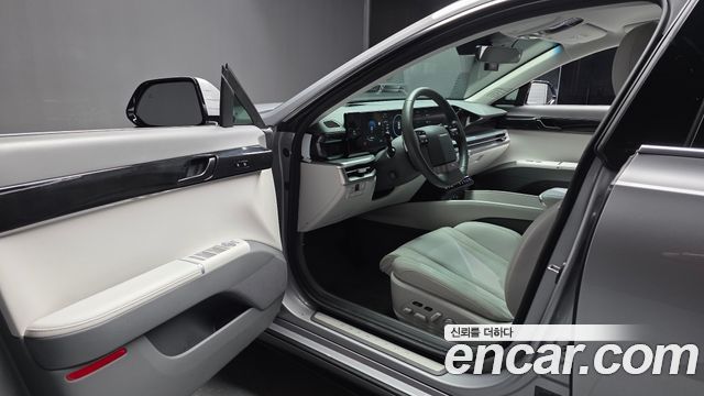 Hyundai Grandeur (GN7) 2,5 Gasoline 2WD Exclusive 2023 — фото 10