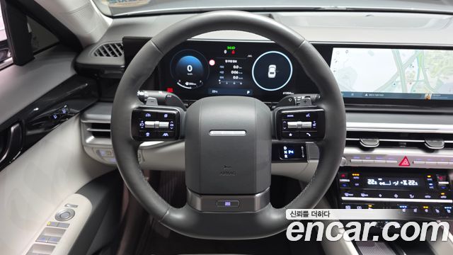 Hyundai Grandeur (GN7) 2,5 Gasoline 2WD Exclusive 2023 — фото 13