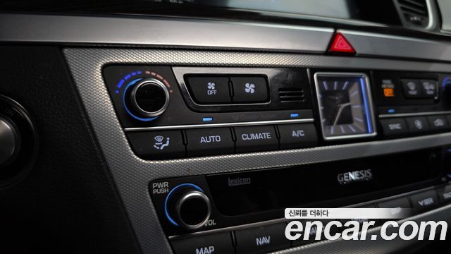 Genesis G80 3.3 GDI AWD Premium Luxury 2019 — фото 37