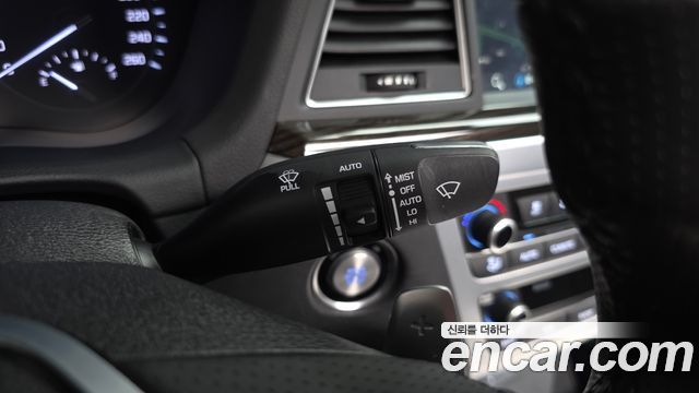 Genesis G80 3.3 GDI AWD Premium Luxury 2019 — фото 41
