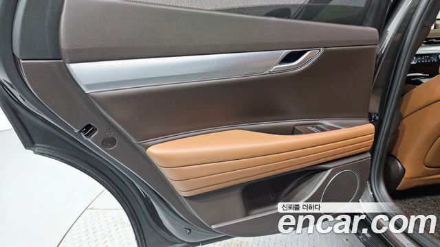 Genesis G80 (RG3) Gasoline 2.5 Turbo AWD 2022 — фото 25
