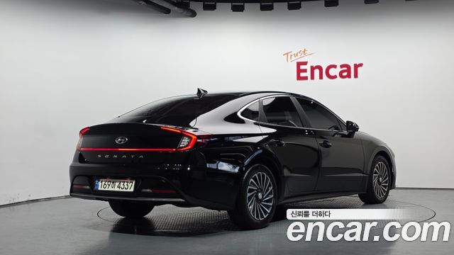 Hyundai Sonata Hybrid (DN8) Premium Plus 2022 — фото 2