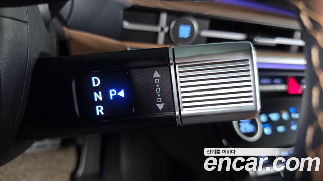 Hyundai Santa Fe (MX5) HEV 1.6 2WD Calligraphy 2025 — фото 9