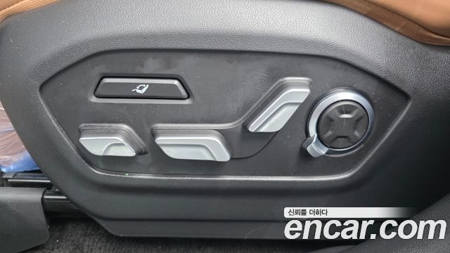 Hyundai Santa Fe (MX5) HEV 1.6 2WD Calligraphy 2025 — фото 30