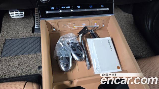 Hyundai Santa Fe (MX5) HEV 1.6 2WD Calligraphy 2025 — фото 32