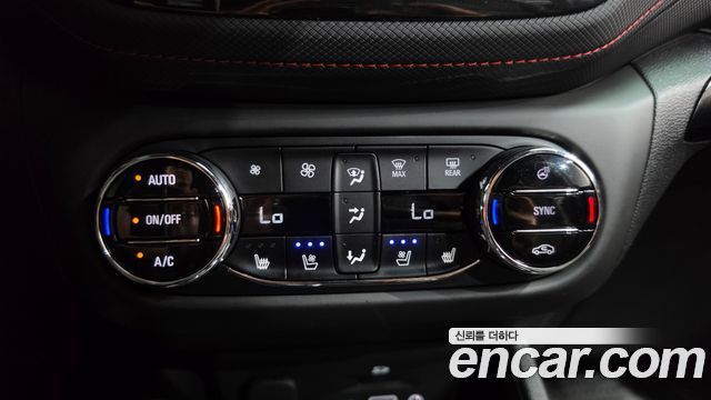 Chevrolet Trailblazer 1.3 Turbo 4WD RS 2023 — фото 32