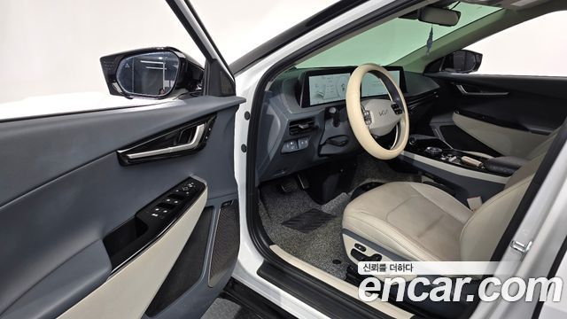Kia EV6 Long Range Earth 2022 — фото 10