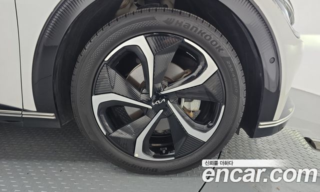 Kia EV6 Long Range Earth 2022 — фото 27