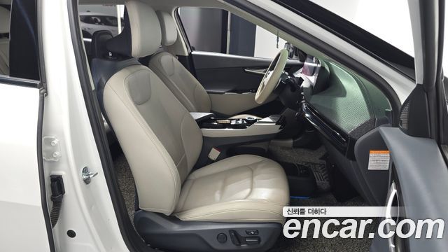 Kia EV6 Long Range Earth 2022 — фото 32
