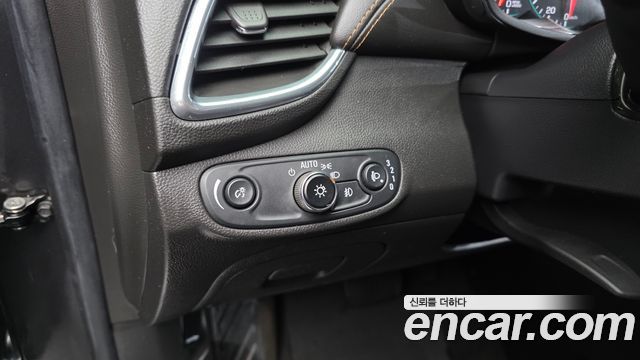 Chevrolet Trax 1.6 Diesel LTZ 2017 — фото 16