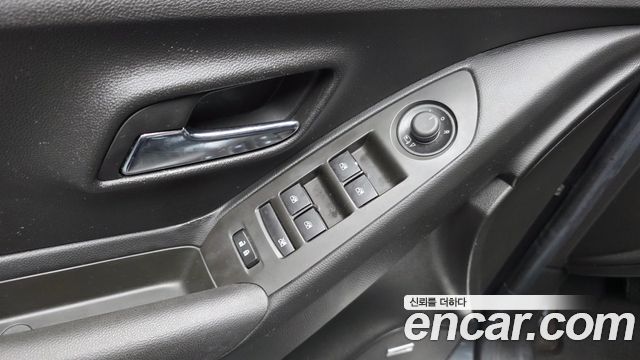 Chevrolet Trax 1.6 Diesel LTZ 2017 — фото 17