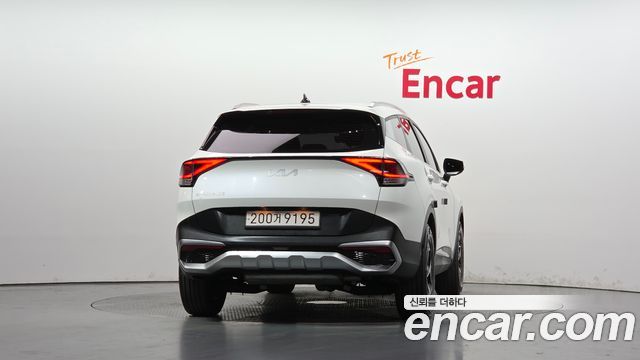 Kia Sportage (V) Gasoline 1.6 Turbo 2WD Prestige 2022 — фото 4