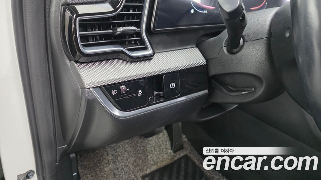 Kia Sportage (V) Gasoline 1.6 Turbo 2WD Prestige 2022 — фото 23