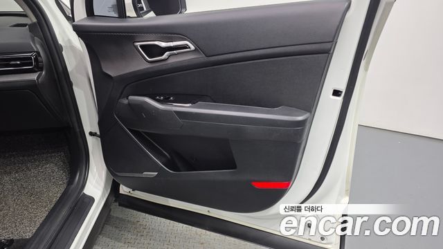 Kia Sportage (V) Gasoline 1.6 Turbo 2WD Prestige 2022 — фото 30