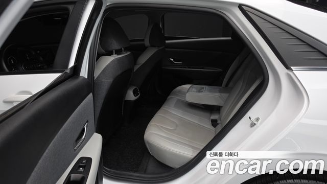Hyundai Avante (CN7) 1.6 Inspiration 2021 — фото 16