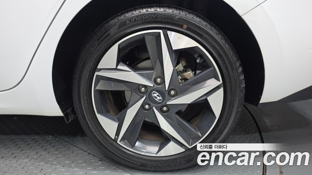 Hyundai Avante (CN7) 1.6 Inspiration 2021 — фото 27