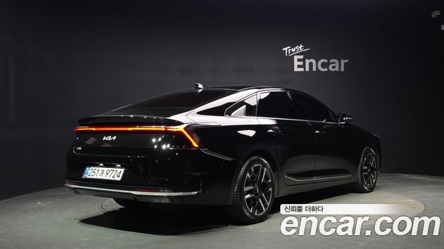 Kia K8 2.5 Gasoline 2WD Noblesse 2025 — фото 2