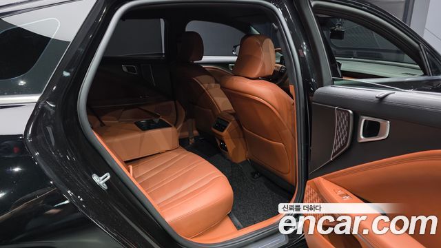 Kia K8 2.5 Gasoline 2WD Noblesse 2025 — фото 12