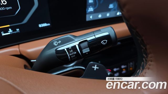 Kia K8 2.5 Gasoline 2WD Noblesse 2025 — фото 28