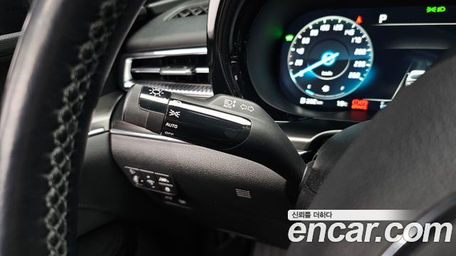 Kia K5 Hybrid (III) Signature 2023 — фото 17