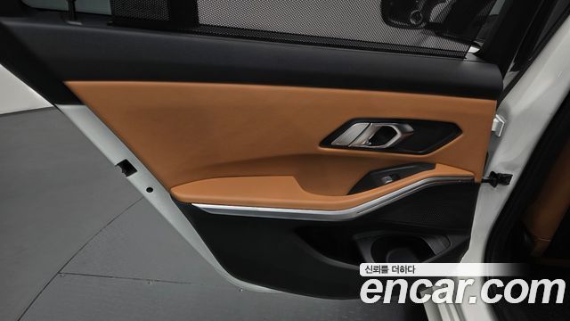 BMW 3 Series (G20) 320d Touring M Sport 2023 — фото 25