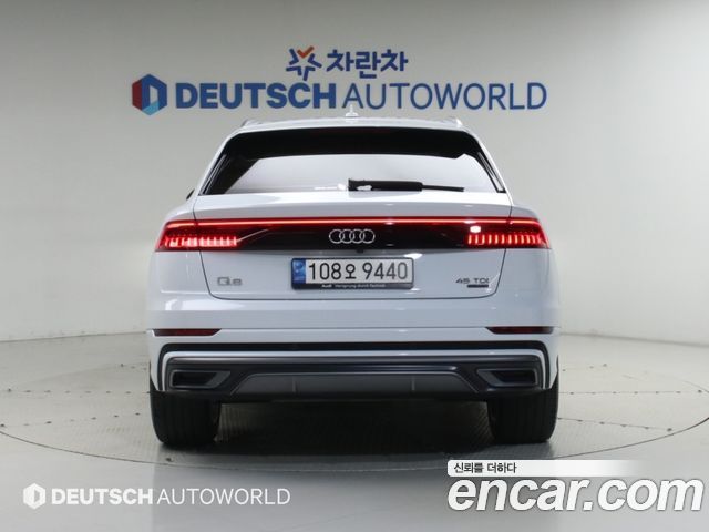 Audi Q8 (4M) 45 TDI Quattro Premium 2023 — фото 4