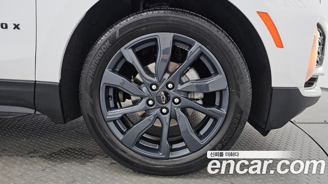 Chevrolet Next Equinox 2WD RS 2022 — фото 27