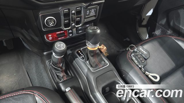Jeep Gladiator (JT) 3.6 Rubicon 2022 — фото 9